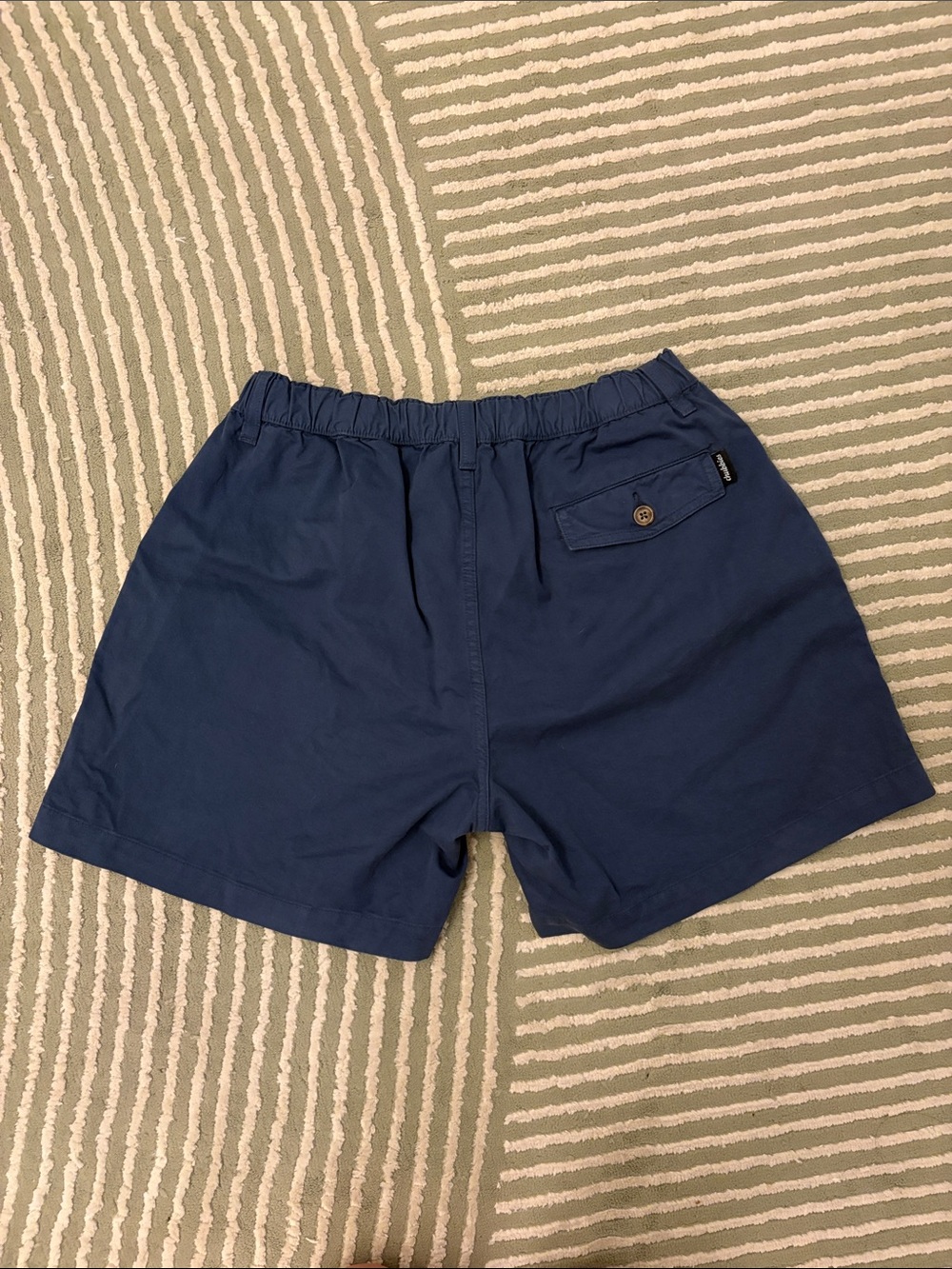 Chubbies Navy Blue Cobblestones Originals 5.5” Shorts L - Picture 2 of 9